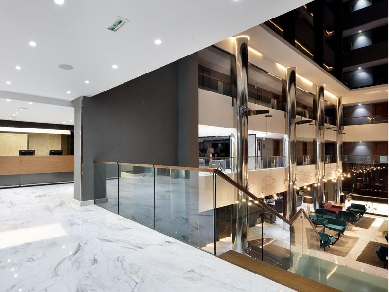 Domo Hotel 4*